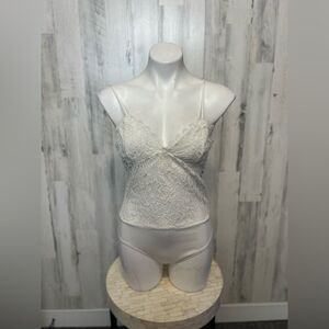 Forever 21 laced White bodysuit